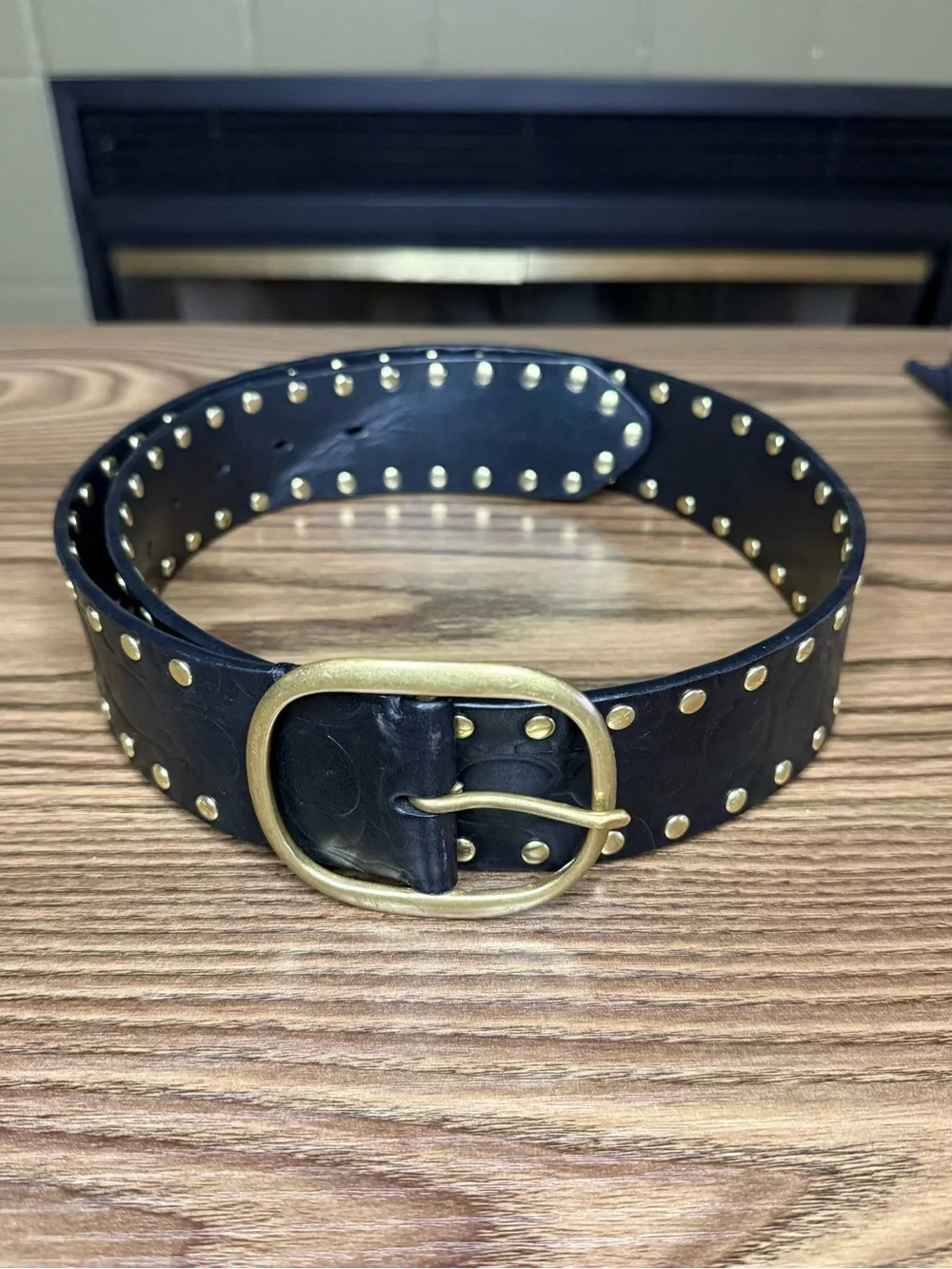 Coach Studded Black Leather Belt Brass Buckle Gold Tone Studs Size Sm 30-34”